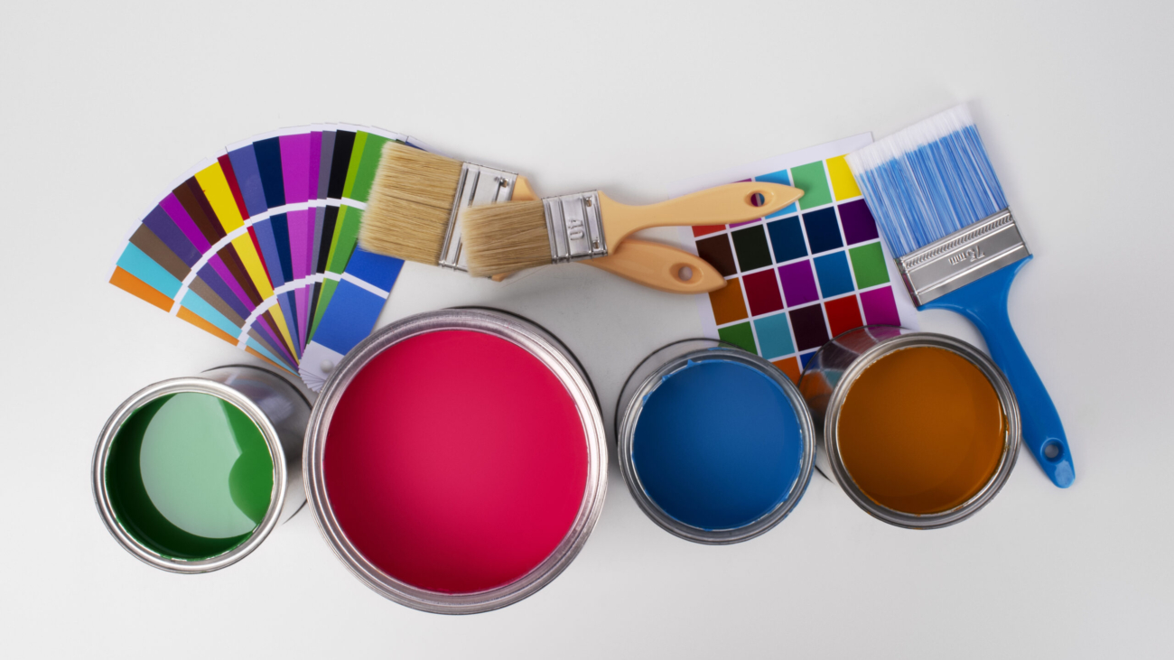 top-view-paint-can